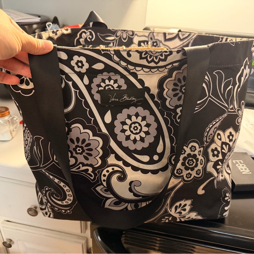 Vera Bradley Black White Floral Paisley tote - Picture 5 of 5